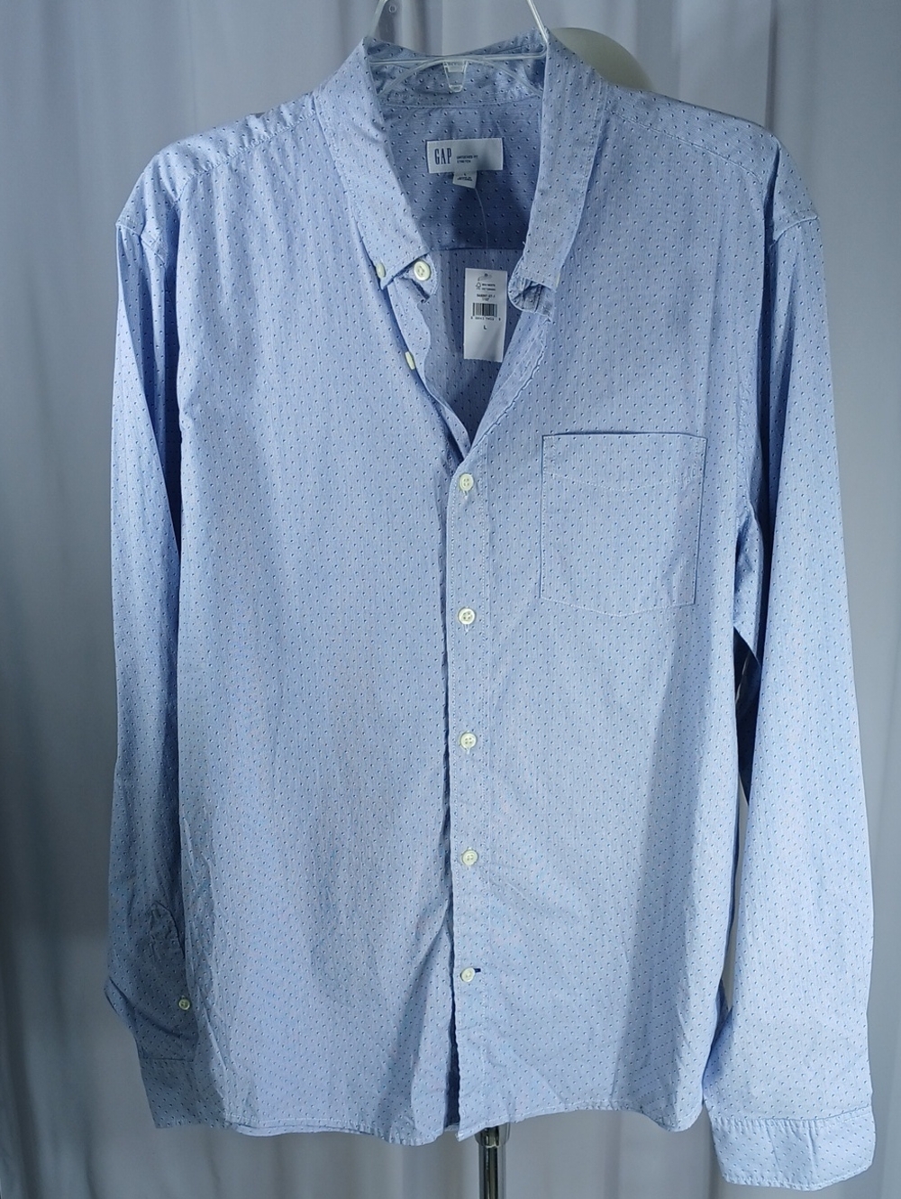 GAP NEW Men's Light Blue Microdot Button-Down cotton Shirt